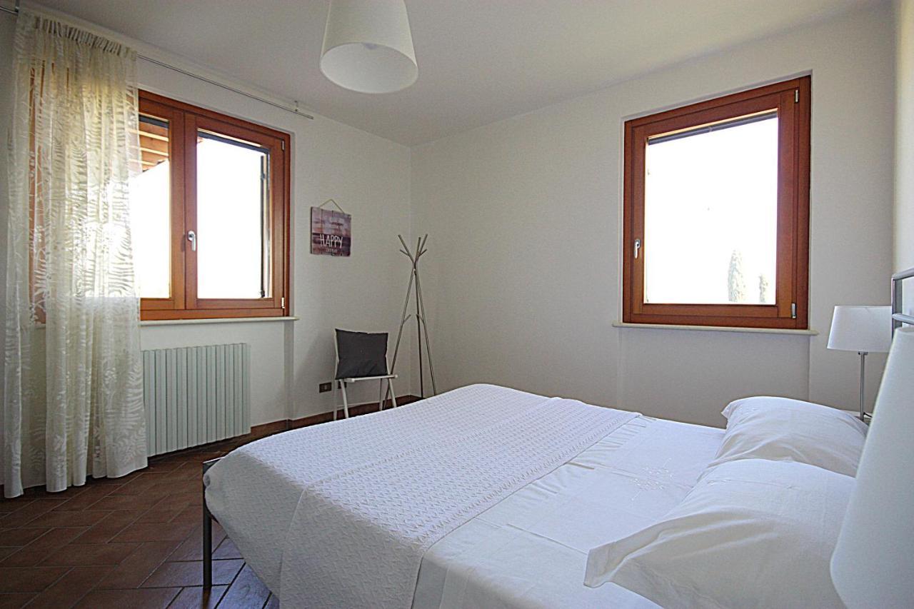La Villa Degli Ulivi 索亚诺·德尔·拉戈 外观 照片